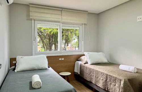 Delle Alpi 2 dorm ao lado Roda Gigante by Achei - Foto 18