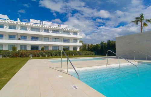 Belaire 4 bedroom apartment - Photo 33