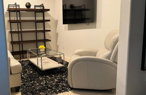 Luxury 1200 sqft 1bdrm retreat with den - Foto 3