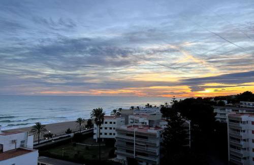 Comarruga Seaside Bliss Apartment, 100m to beach - Foto 1