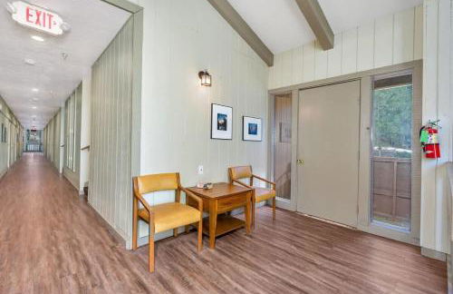 Inside Yosemite Park-Cozy Corner Unit-Sleeps 2 - Foto 26