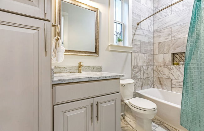 5BR with Pool - Great for Families - Near Everything - Foto 21