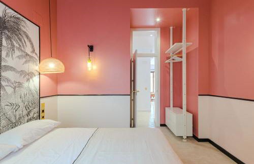 Apartment with exceptional charm in historic center of Alicante - Photo 21