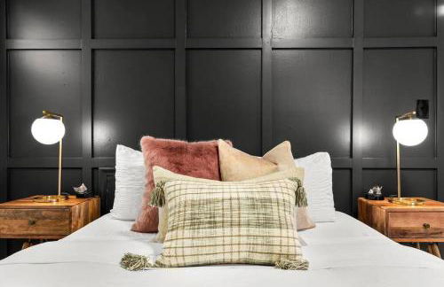 New! Cozy Mid Century Modern Oasis 3bd Home - Foto 15