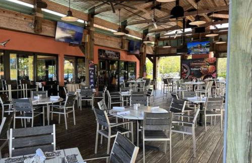 Luxury Condo at Cape Harbour Marina, Water Views! - Foto 34