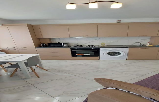 Charming Chișinău Apartment With Gas Heating & Hot Tub - Photo 9