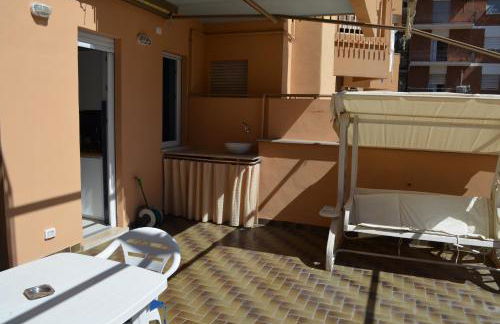 Open Space Centralissimo Nettuno fronte Porto - Foto 26