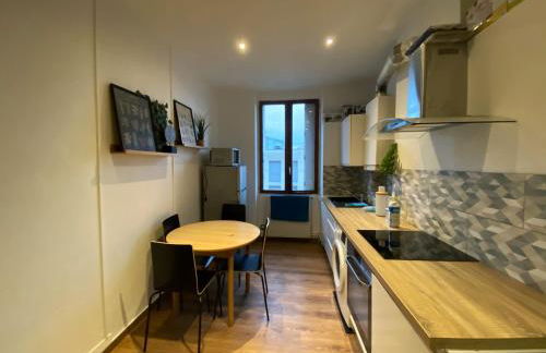 012 CHIC & COSY F2 34m2 HYPERCENTRE WIFI SMART TV NETFLIX - Foto 15