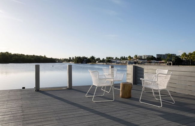 Vistamar Private Waterfront Home Pool - Photo 56