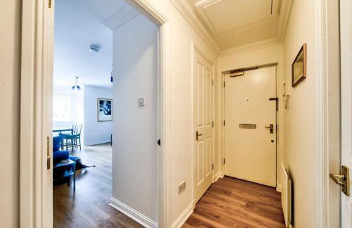 GuestReady - Stylish Apt w/ Parking near Edinburgh - Foto 31