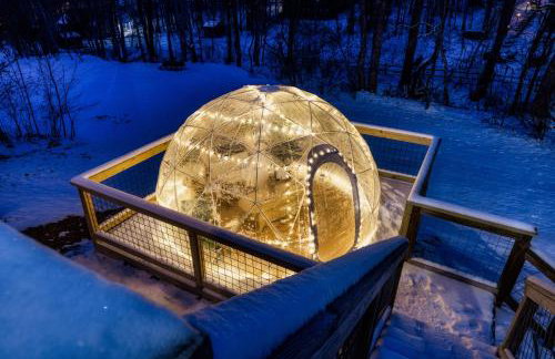 The Moondance Cabin by Lightfoot Stays Vacation Rentals - Photo 2