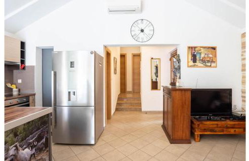 Cozy Home In Vojnic Sinjski With Sauna - Photo 32