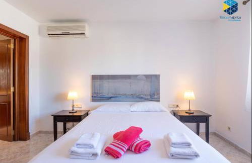 Can Moragues and Martorell - Foto 12