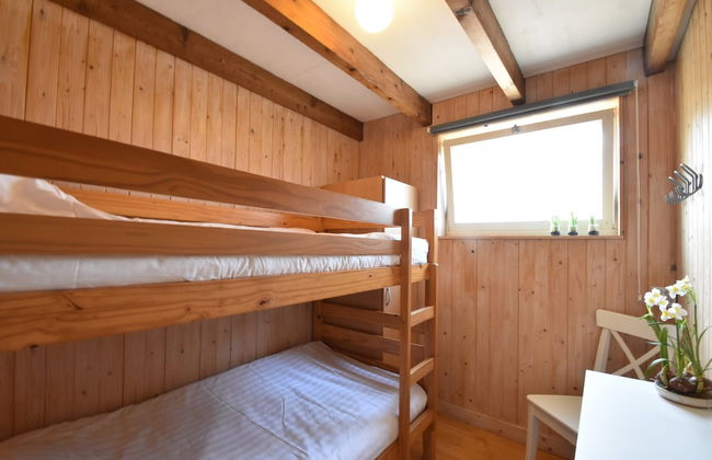 Pleasing Holiday Home in 't Zand near Dutch Coast - Photo 5