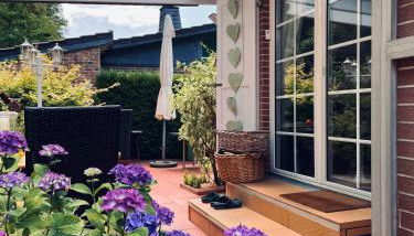 Idyllisches Häuschen im Grünen - Foto 3, Garden