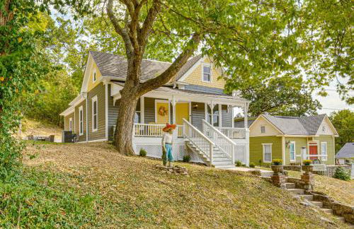 Walk Downtown Historic Home in Excelsior Springs - Foto 1