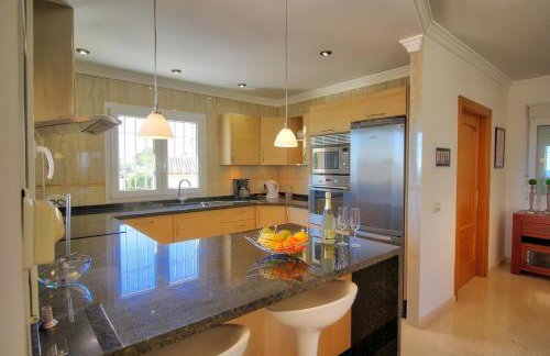 Luxurius Villa with private pool - Foto 22