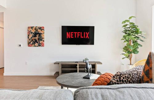 Little Tokyo Gem, Steps from Shops with Free Parking - Foto 21