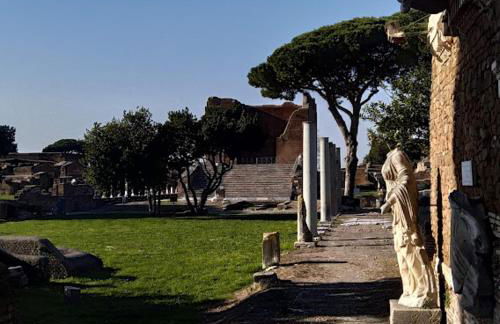OSTIA ANTICA - LA CASA DI LAURA - JACUZZI & GARDEn - Photo 48