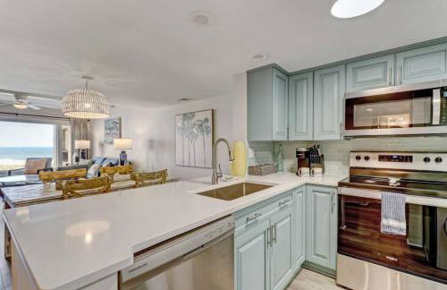 Amelia Surf and Racquet Club Condo - Oceanfront - Pools - Tennis Courts - Sleeps 4 - Foto 5