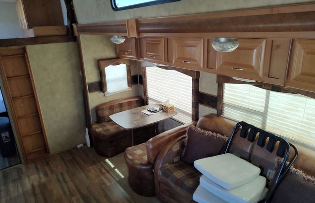 Ballard RV Park and cabin rentals - Foto 8