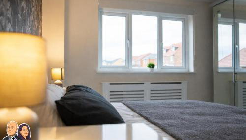 Kirkstall by Alt-Stay Contractor Accommodation - 4 Bed Contractor Home With Parking, Wi-Fi & Full Kitchen - Ideal For Long stays - Foto 2