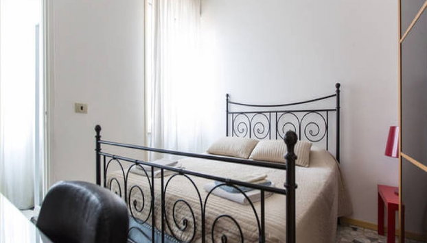 Disciplini - Foto 2, Habitación