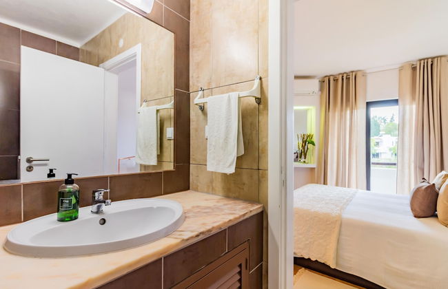 Albufeira Family Oasis with Pool - Foto 31