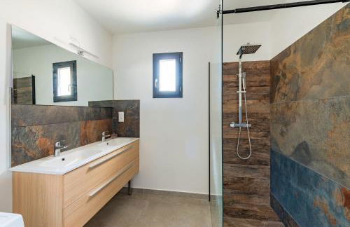 Les Lauriers Roses - Maison climatisée piscine - Photo 5