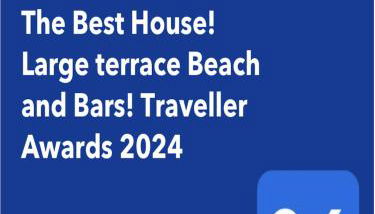 Comfortable Spacious Family House, Large Terrace and Garden, Beach and Bars - Photo 3