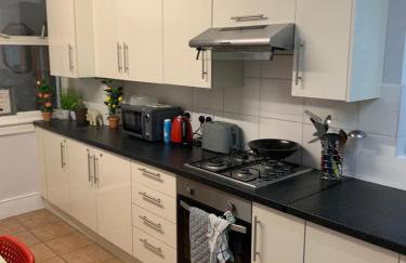 7 Bedroom Victorian House Zone 2 - Foto 8