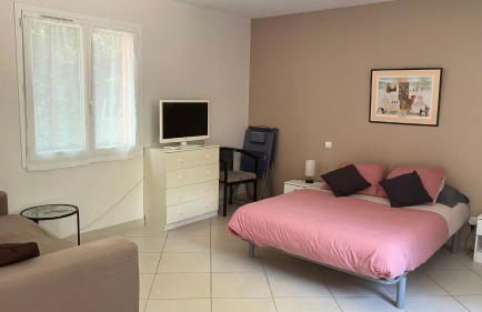 Studio indépendant calme pas loin du centre - Foto 6