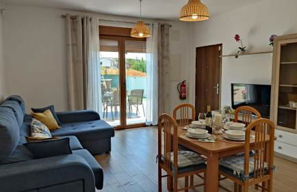 HAPPY HOLIDAYS - Photo 11