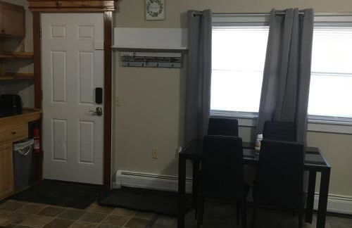 Just Like Being at Home- Newly Renovated Unit - Foto 10