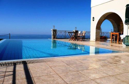 Entire Villa in Chania w private pool and kitchen - Foto 13