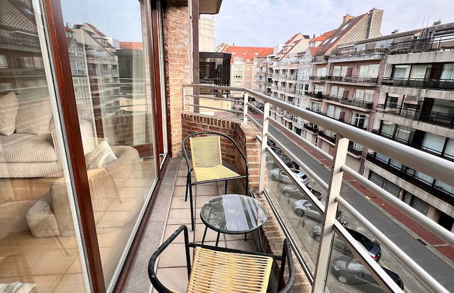 Huswell - Cozy Apartment Near the Beach Shops With Terrace - Photo 3
