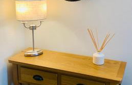 The Beautiful Bobbin - Premium Cottage with views, local walks, wood burner & pubs - Photo 16