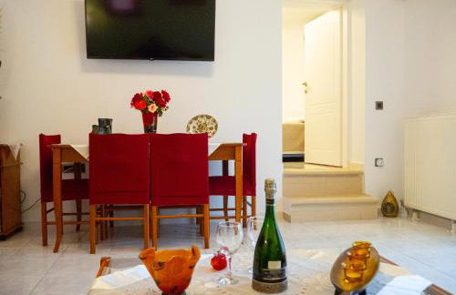 Villa Tzitzifies - Foto 47