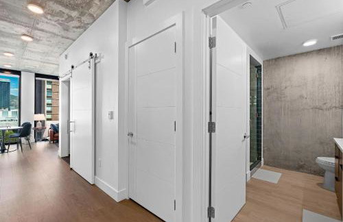 Best views! Lux 9th fl Gym Pking Pool Htub King BD - Foto 24