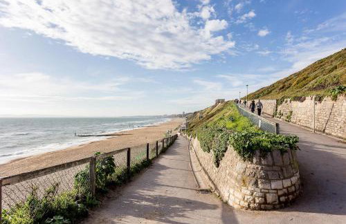 Beachcliff - On the Seafront with Two Balconies - Photo 38
