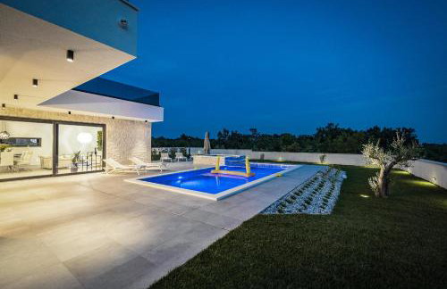 Villa MaEm in Central Istria for families with Sauna, Whirlpool & Sea View - Foto 14
