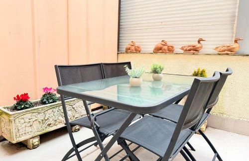 VUT Plaza Florida - Parking gratis - Foto 22