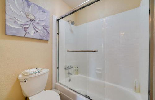 Couples Retreat 2 Mi to Dtwn Pleasanton! - Foto 18