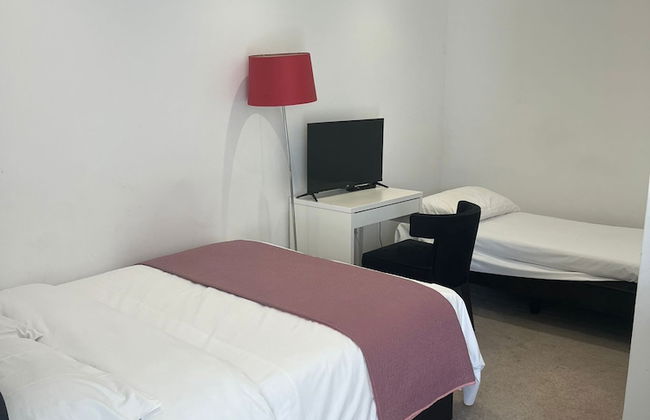 Redbridge Studio Retreat - Photo 1