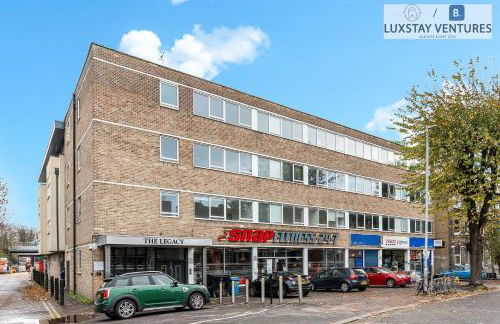 Stylish 2 Bed 2 Bath Hove Apartment - Walk to Station & Beach - Optional Parking - Sleeps 8 - Foto 10