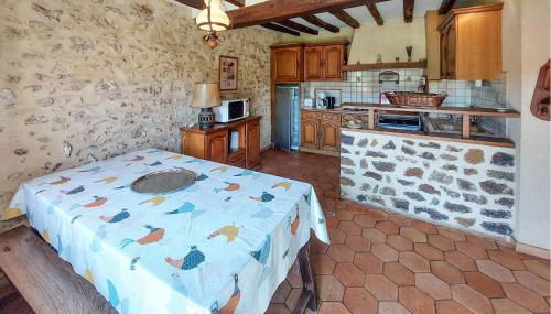 4 Bedroom Nice Home In Mont-Saint-Jean - Photo 5