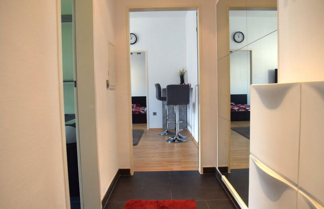 Cosy Apartment in Oberhausen With Balcony - Photo 24