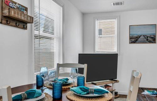 Perfect 2BR Hideaway Just 35 Blocks to Beach & Boards Fire Pit, Grill, Relax - Foto 14