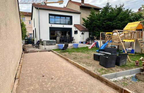 Agréable maison rénovée, en ville et au calme ! - Photo 27