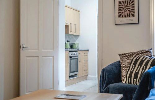 Cosy Flat,Great Location&Parking - Foto 35